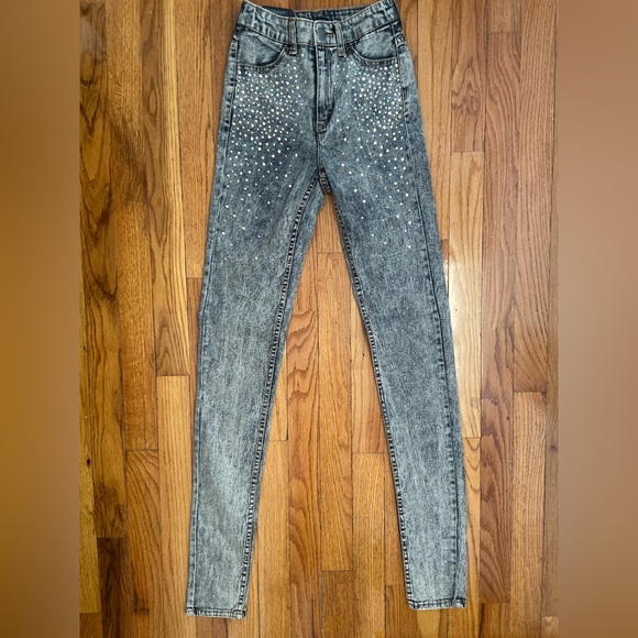 H&M NWT High-Rise Skinny Jeans w/ Rhinestones - Picture 15 of 16